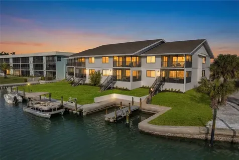 9226 Midnight Pass Road Sarasota FL 34242