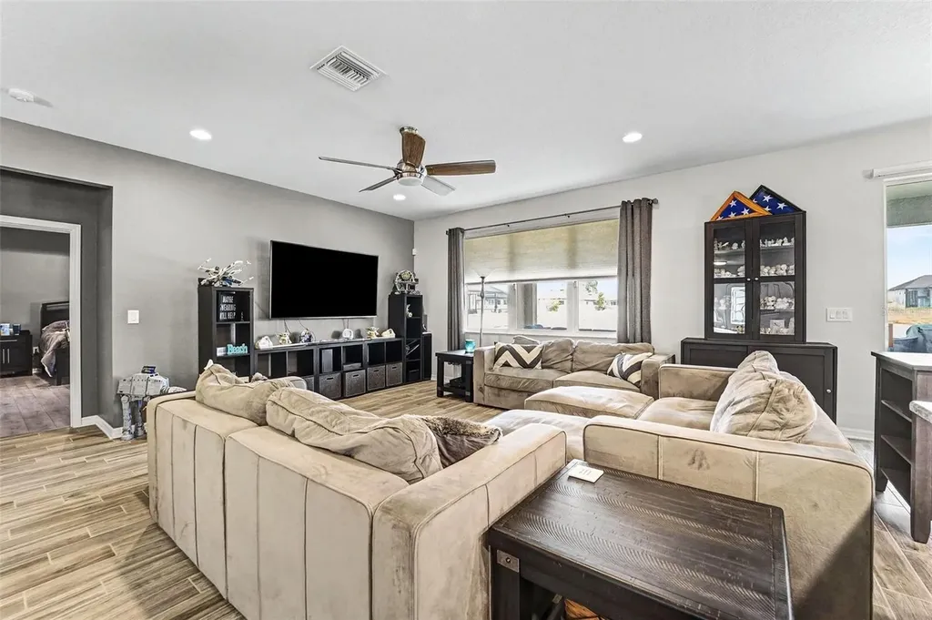18016 Cortes Creek Boulevard Spring Hill FL 34610
