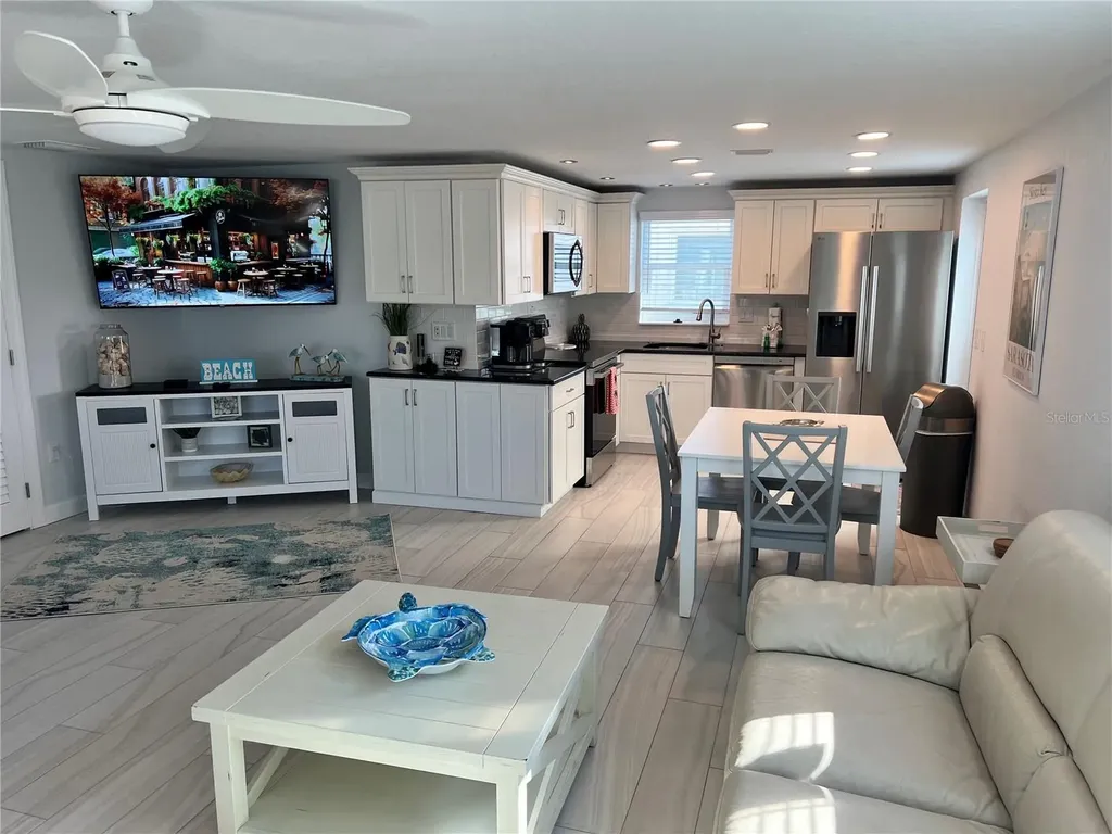 6154 Midnight Pass Road Sarasota FL 34242