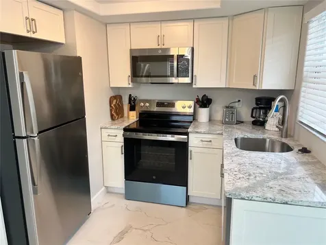 6154 Midnight Pass Road Sarasota FL 34242
