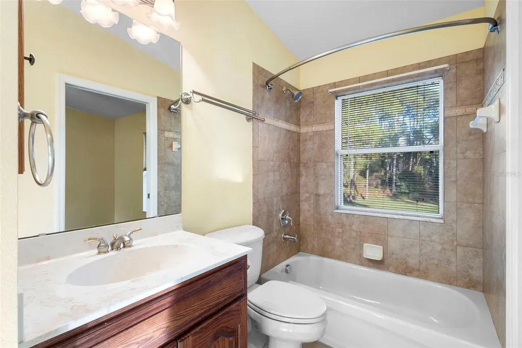 73 Sanctuary Avenue Debary FL 32713