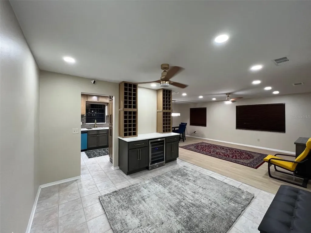 5970 80th Street N St Petersburg FL 33709