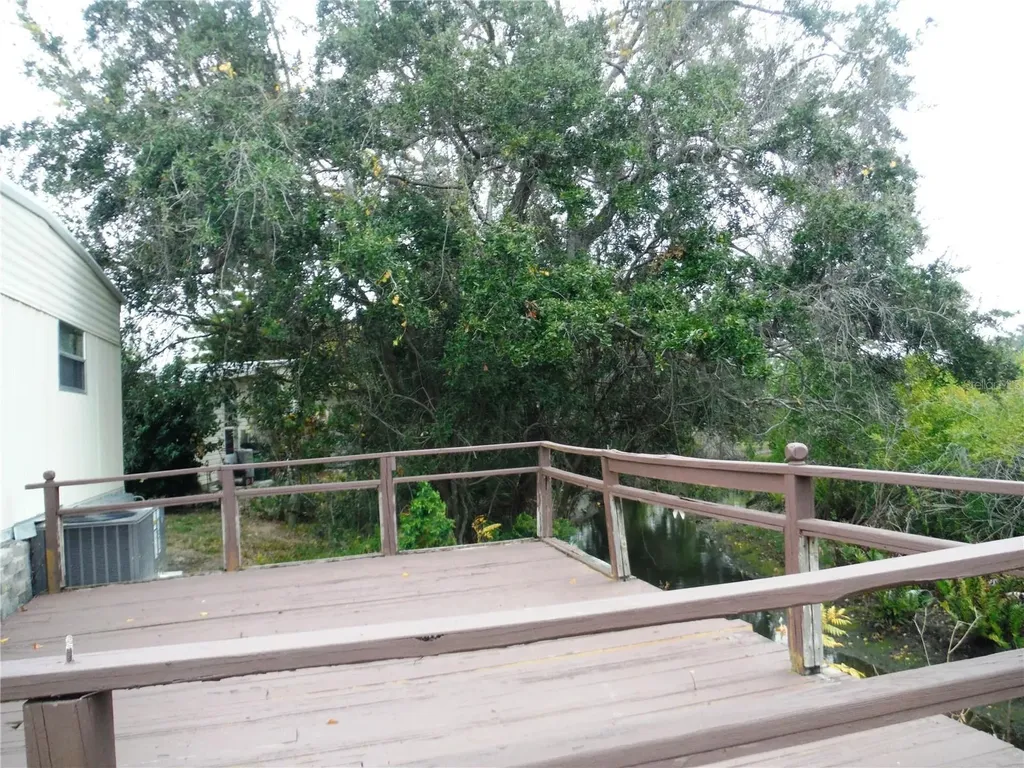 90 Sugar Bear Drive Safety Harbor FL 34695