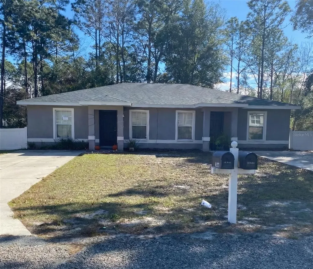 9435 N Manashee Drive Citrus Springs FL 34434
