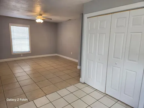 5718 N Lincoln Avenue Tampa FL 33614