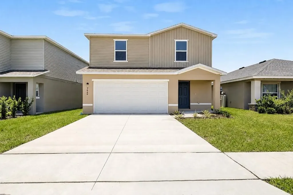 2060 Golden Beak Drive Eagle Lake FL 33839