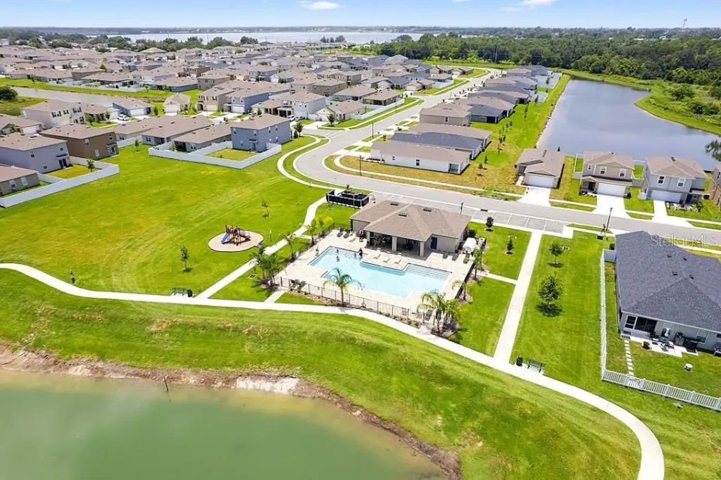2060 Golden Beak Drive Eagle Lake FL 33839