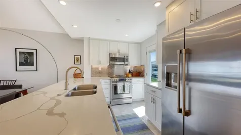 771 John Ringling Boulevard Sarasota FL 34236
