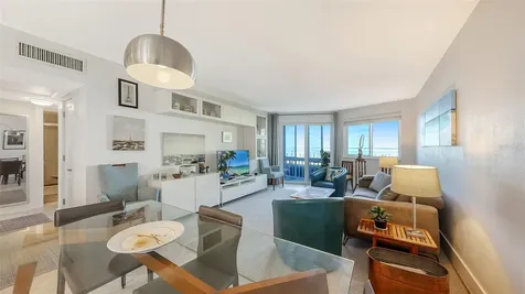 771 John Ringling Boulevard Sarasota FL 34236