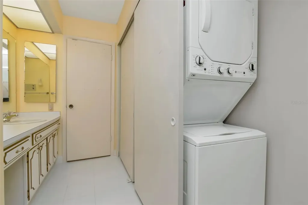 634 Edgewater Drive Dunedin FL 34698