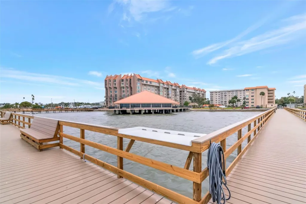 634 Edgewater Drive Dunedin FL 34698