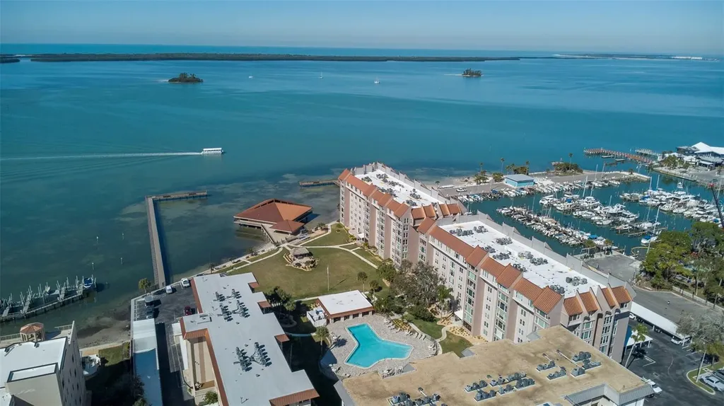 634 Edgewater Drive Dunedin FL 34698