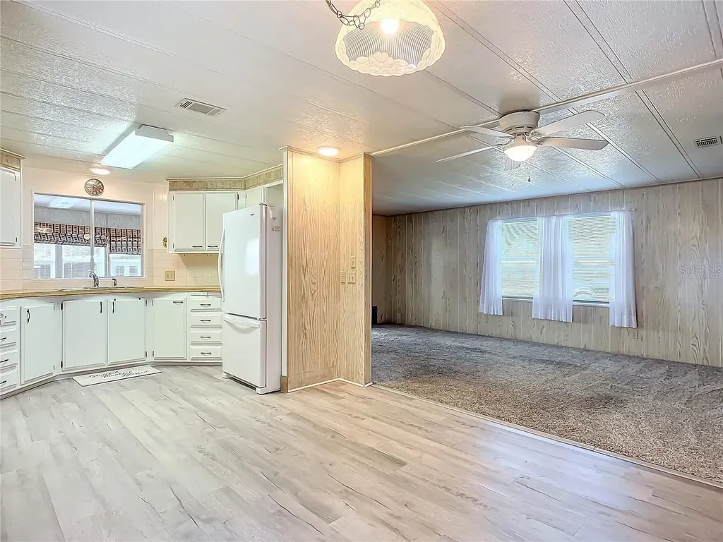 807 Swallow Lane Osteen FL 32764