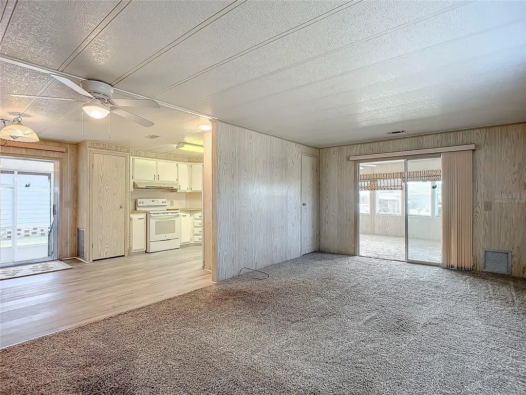 807 Swallow Lane Osteen FL 32764