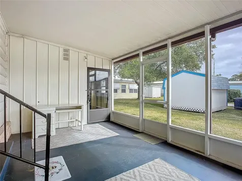 807 Swallow Lane Osteen FL 32764