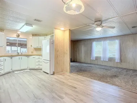 807 Swallow Lane Osteen FL 32764