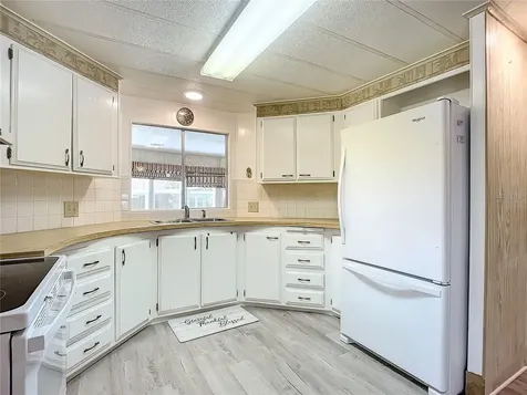 807 Swallow Lane Osteen FL 32764
