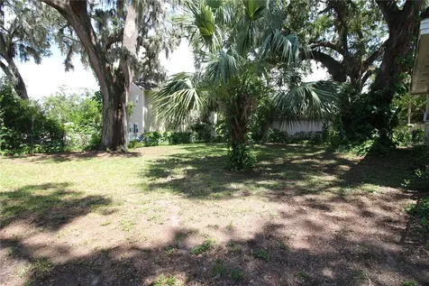 1116 S Tennessee Avenue Lakeland FL 33803