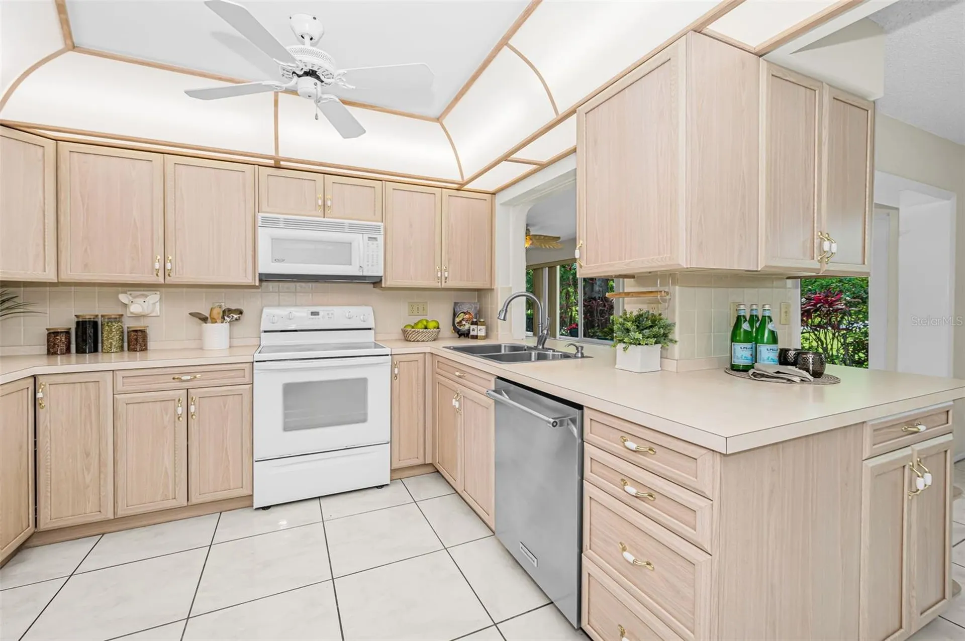 1700 Macdonnell Drive Palm Harbor FL 34684