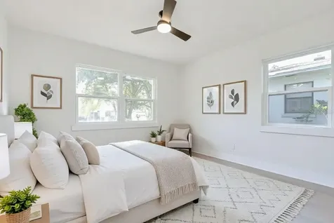 1621 25th Avenue S St Petersburg FL 33712