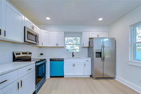 1621 25th Avenue S St Petersburg FL 33712