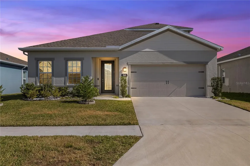 7915 Greenway Avenue Wesley Chapel FL 33544