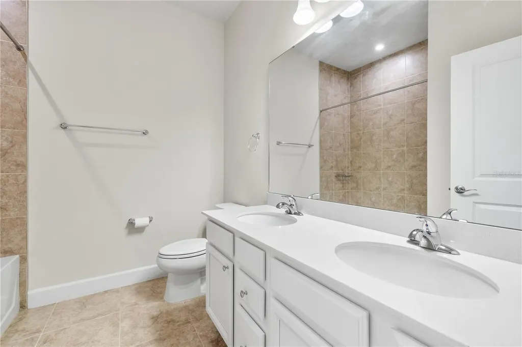 7915 Greenway Avenue Wesley Chapel FL 33544
