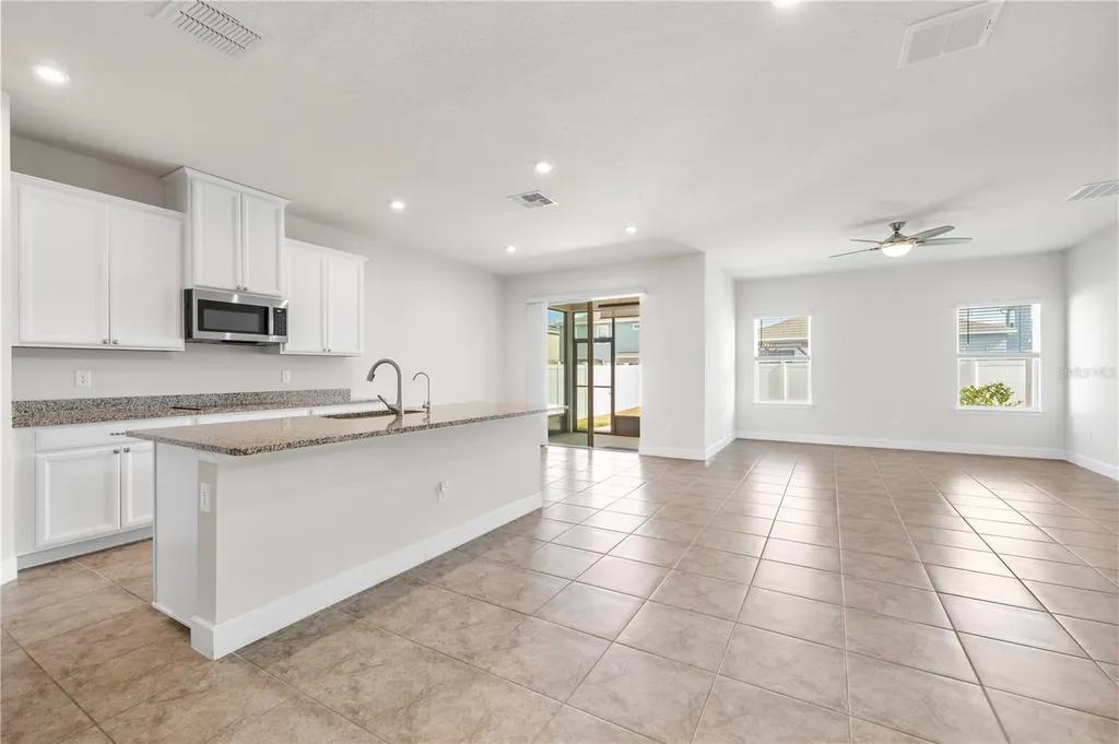 7915 Greenway Avenue Wesley Chapel FL 33544