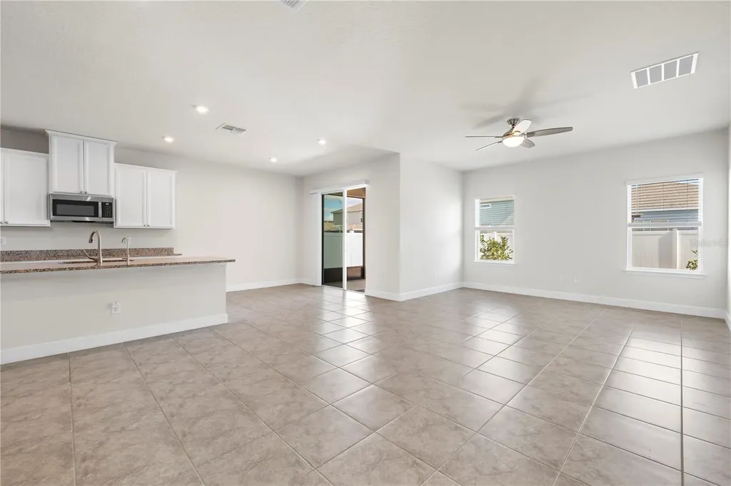 7915 Greenway Avenue Wesley Chapel FL 33544