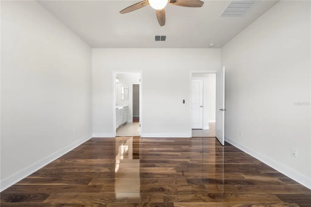 7915 Greenway Avenue Wesley Chapel FL 33544