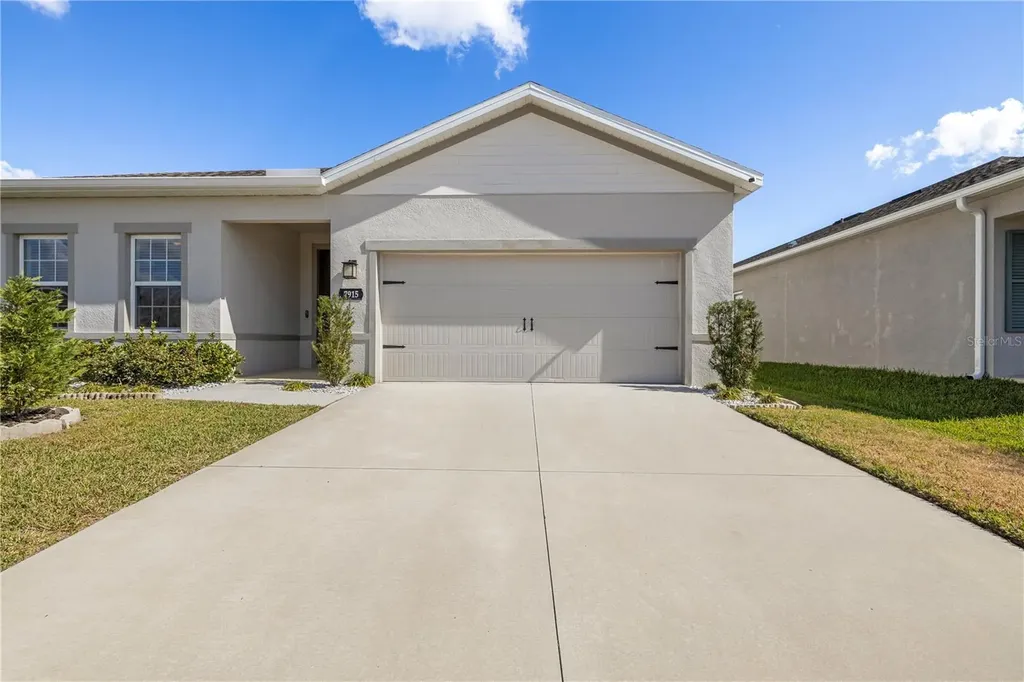 7915 Greenway Avenue Wesley Chapel FL 33544
