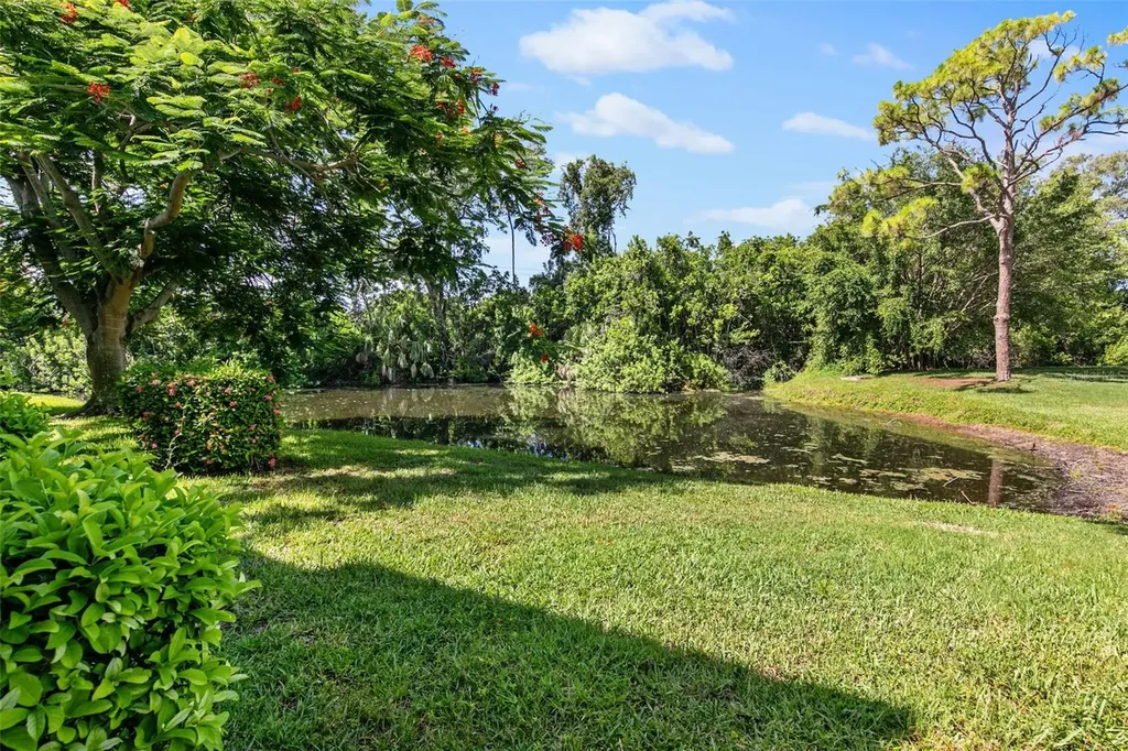 611 Woodlawn Drive Bradenton FL 34210