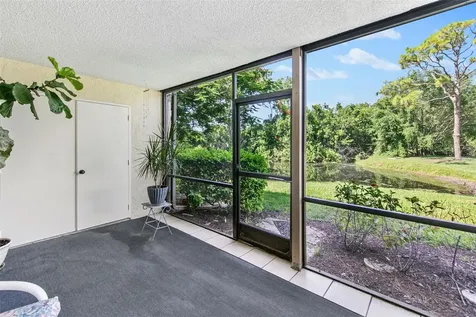 611 Woodlawn Drive Bradenton FL 34210