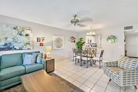 611 Woodlawn Drive Bradenton FL 34210