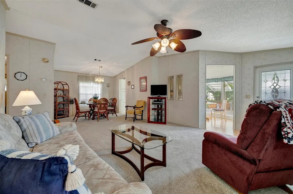 106 N Saint George Circle Apollo Beach FL 33572