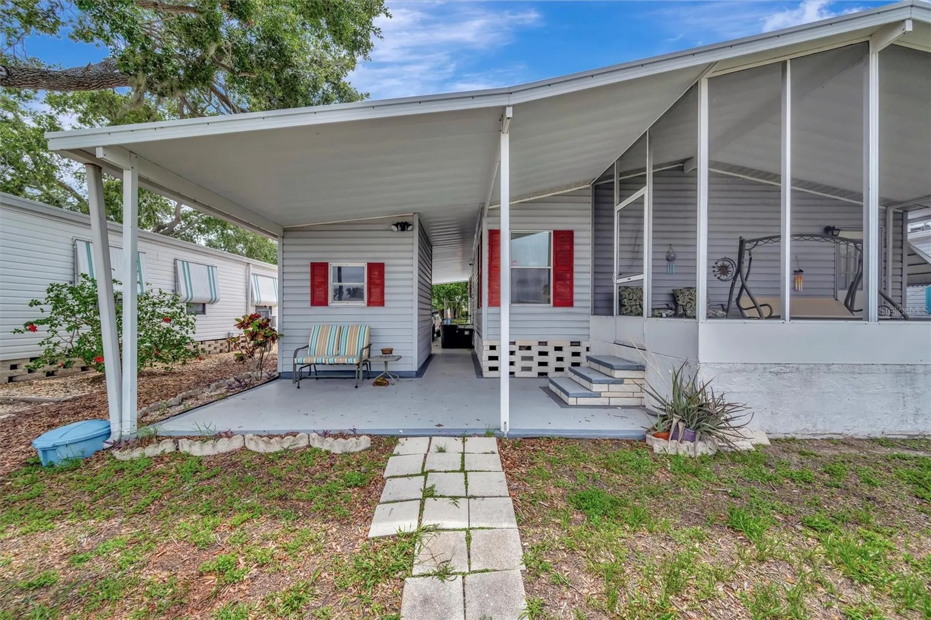 106 N Saint George Circle Apollo Beach FL 33572
