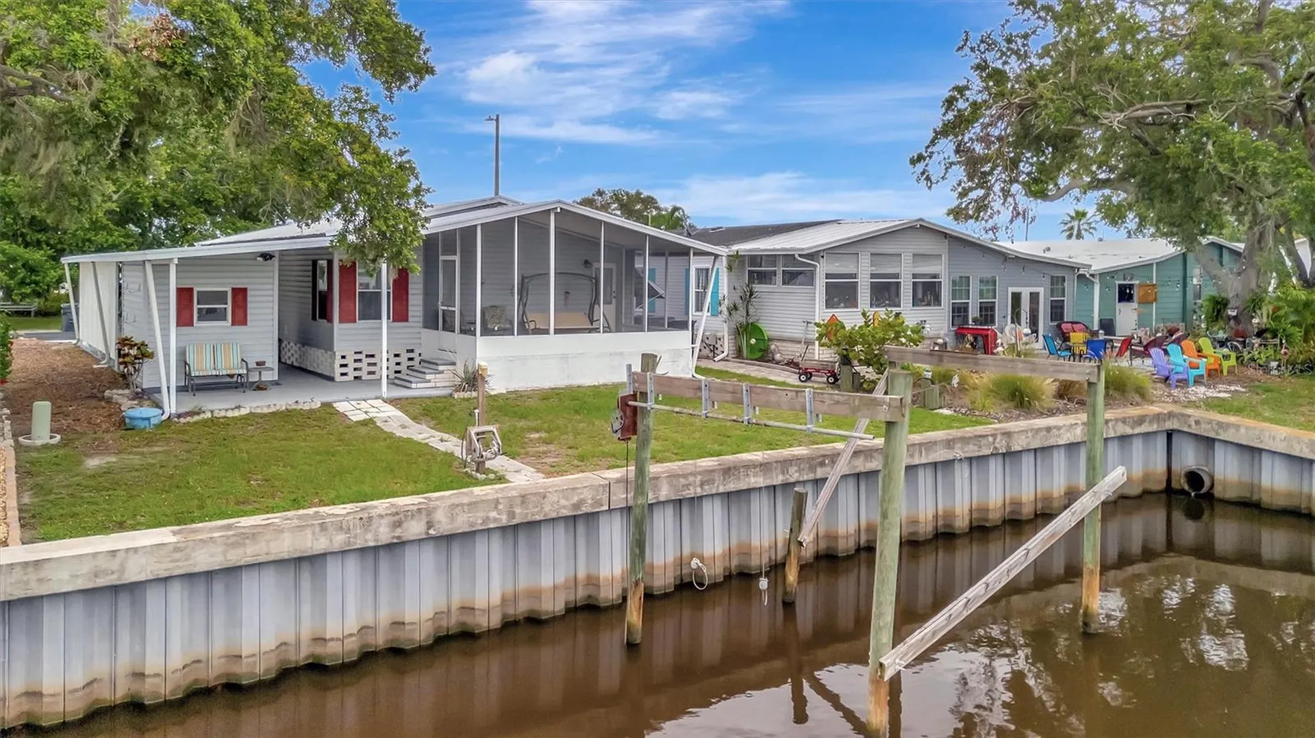 106 N Saint George Circle Apollo Beach FL 33572