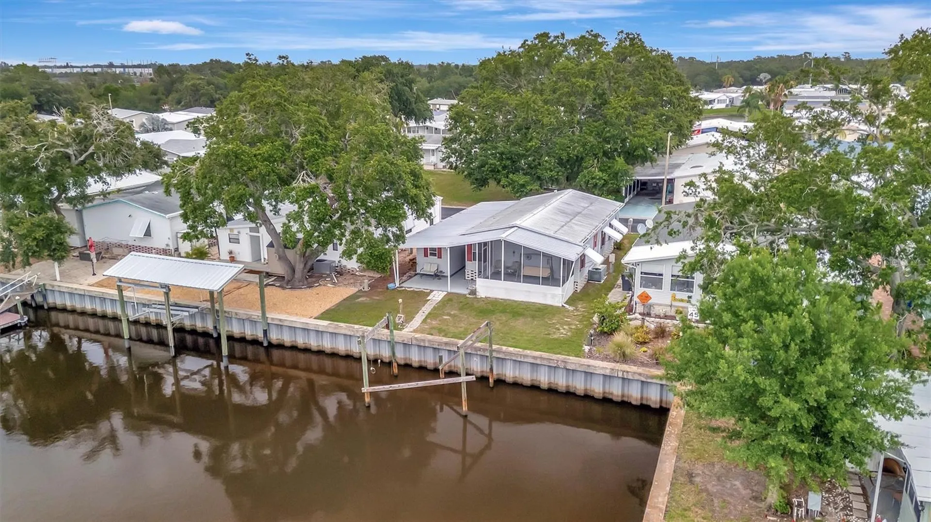 106 N Saint George Circle Apollo Beach FL 33572