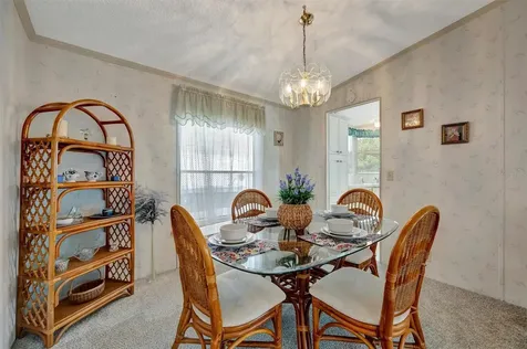 106 N Saint George Circle Apollo Beach FL 33572