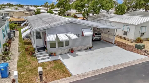 106 N Saint George Circle Apollo Beach FL 33572