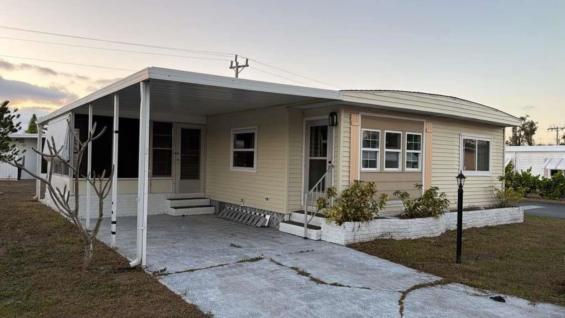 530 Sun Up Street North Fort Myers FL 33917