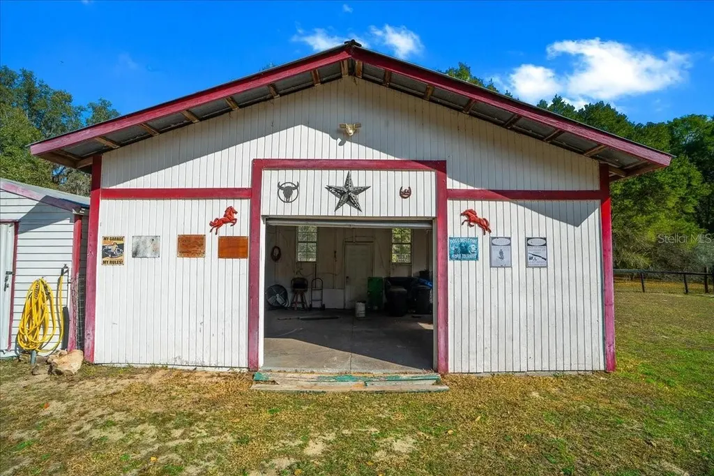 13181 NE 39th Terrace Anthony FL 32617