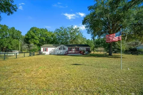 13181 NE 39th Terrace Anthony FL 32617