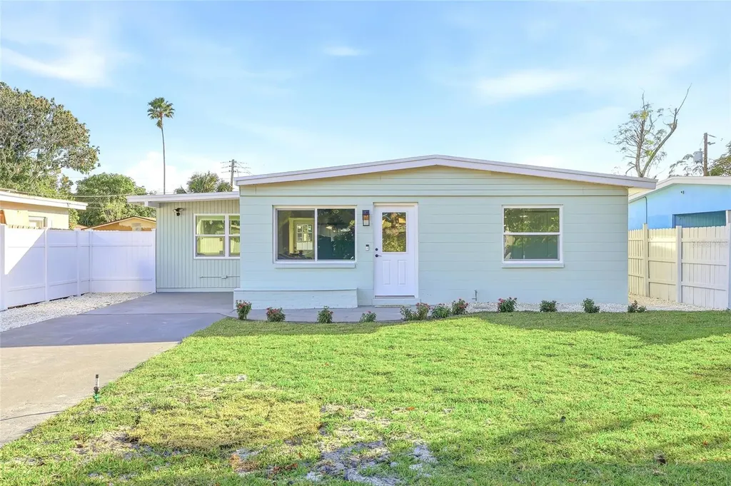 620 53rd Avenue S St Petersburg FL 33705