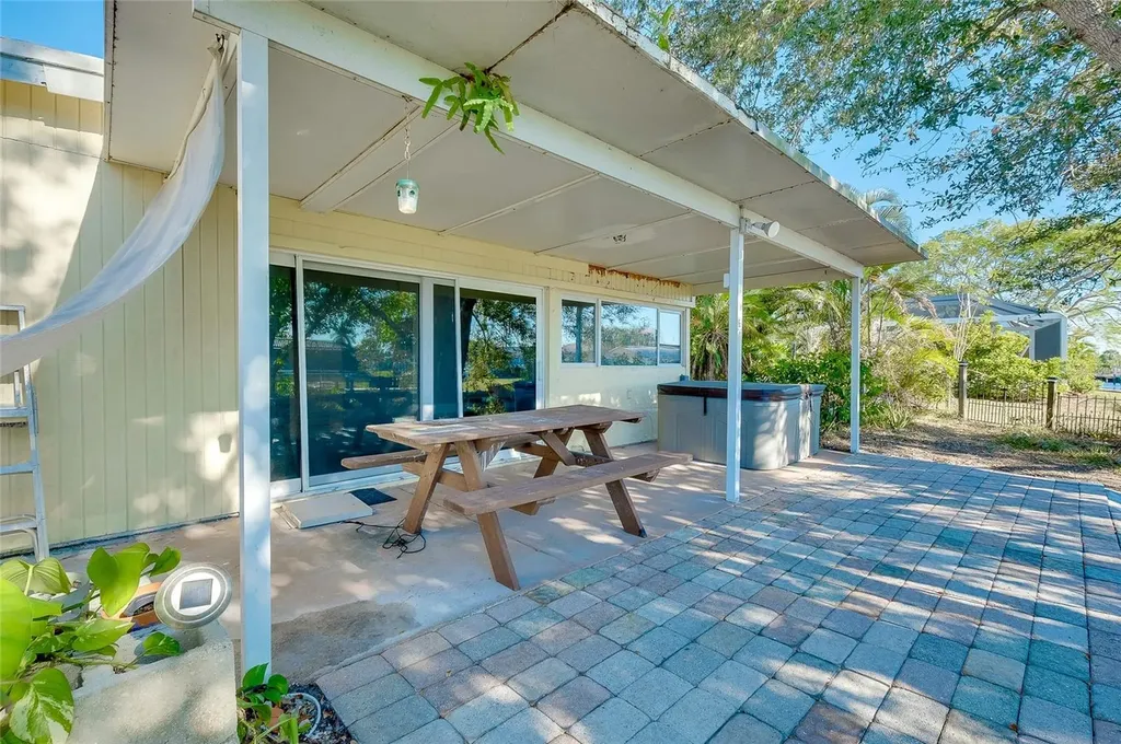 21064 Higgs Drive Port Charlotte FL 33952