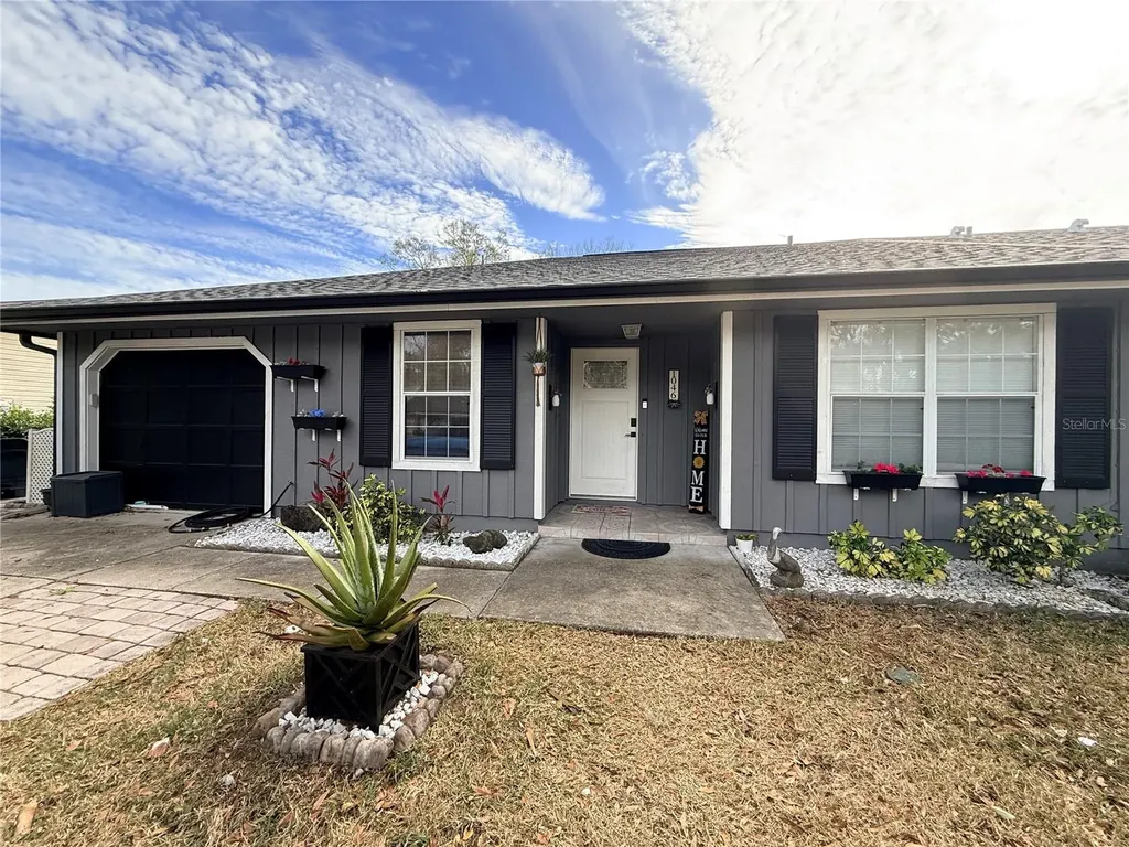 1046 W Samms Avenue Port Orange FL 32129
