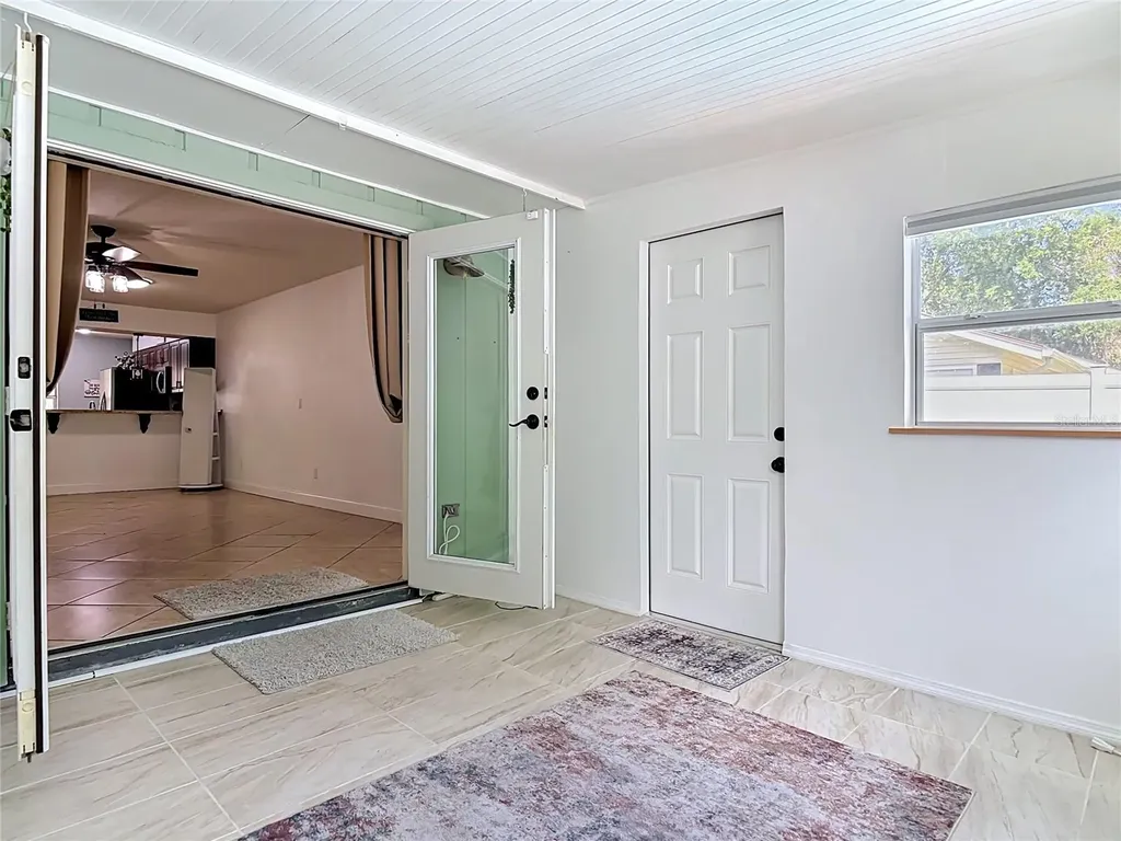 1046 W Samms Avenue Port Orange FL 32129