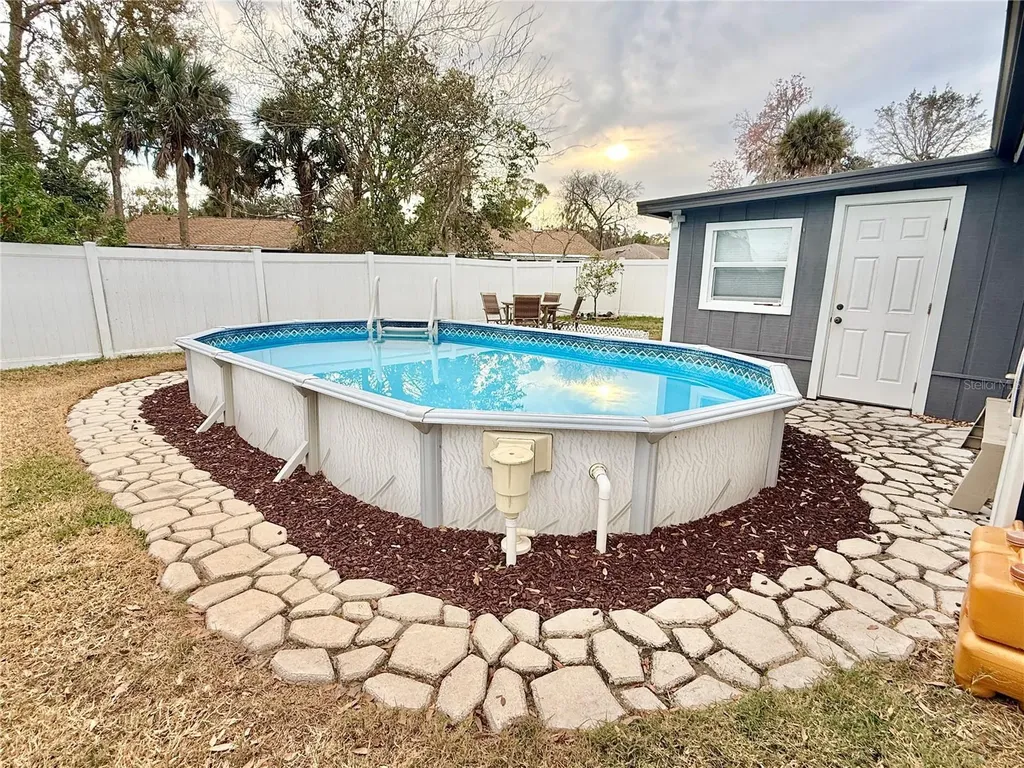 1046 W Samms Avenue Port Orange FL 32129