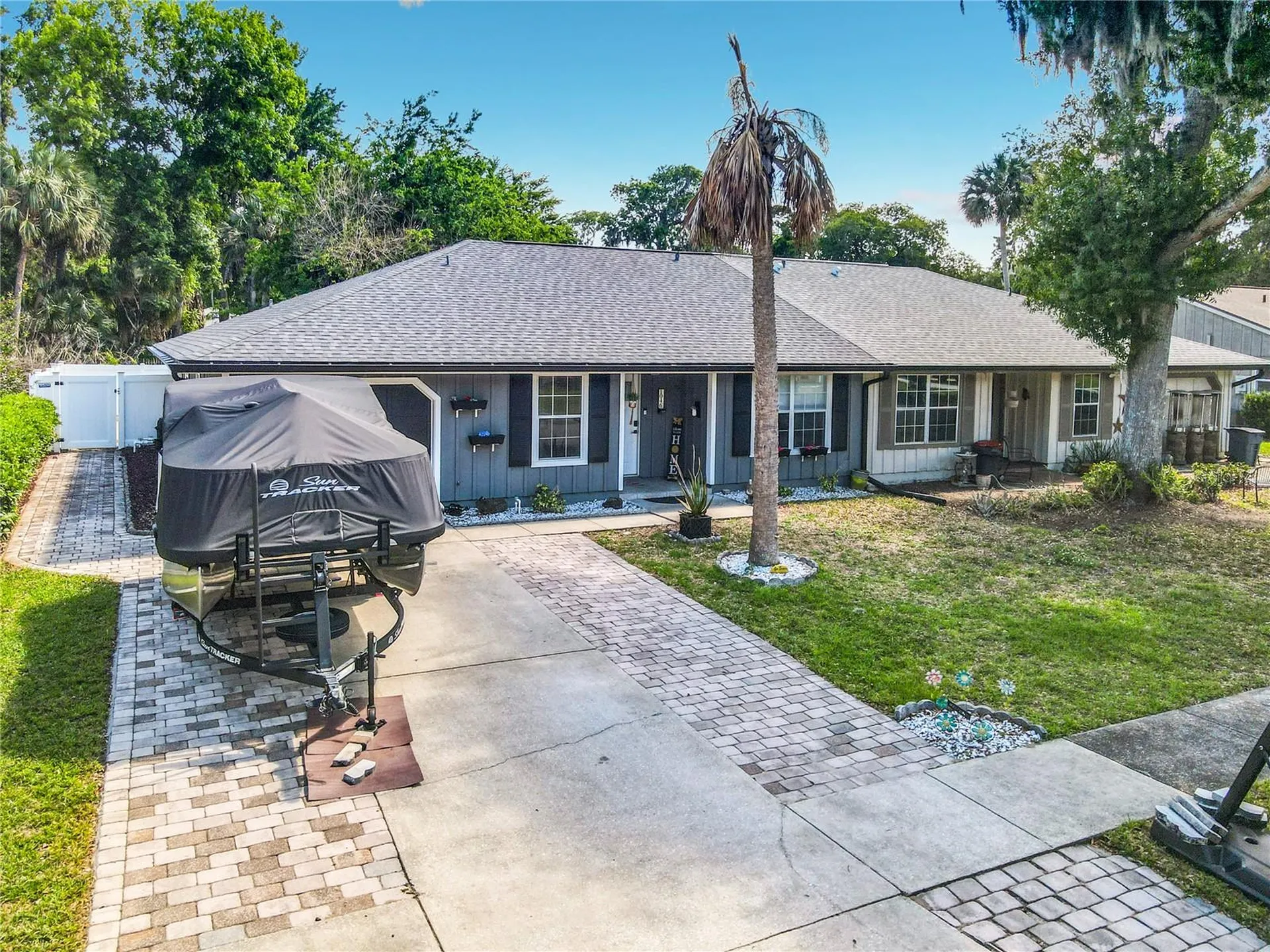 1046 W Samms Avenue Port Orange FL 32129