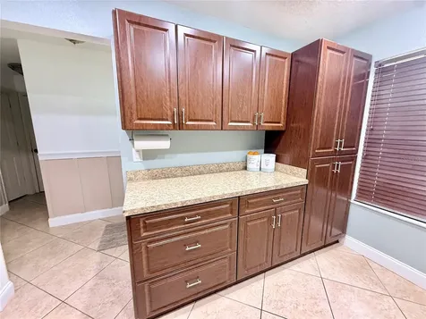 1046 W Samms Avenue Port Orange FL 32129